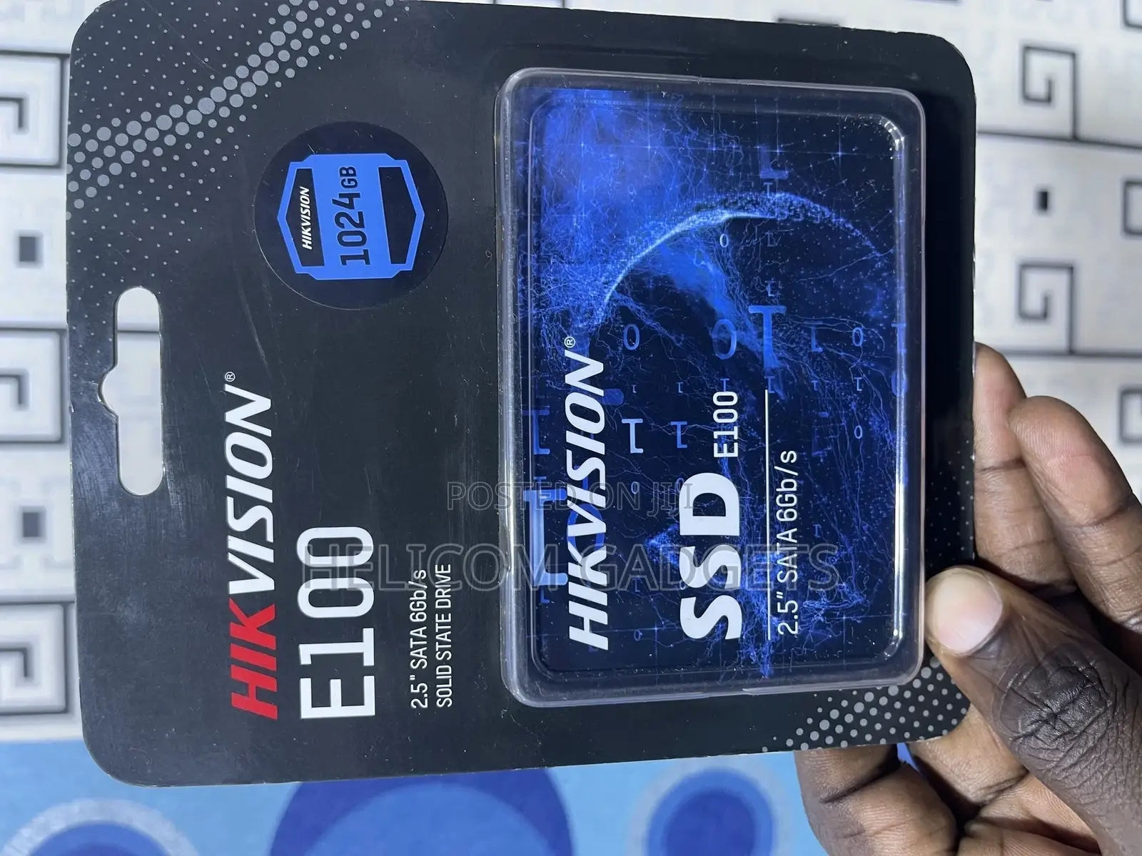 1tb(1020)Gb SSD Hikvision