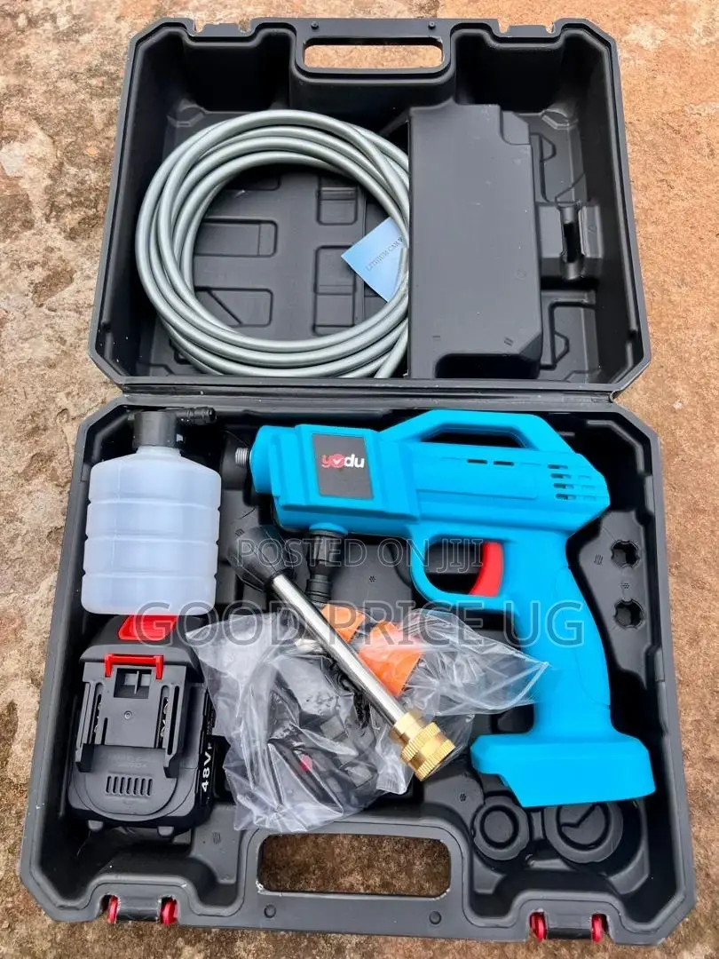 Cordless Pressure Washer