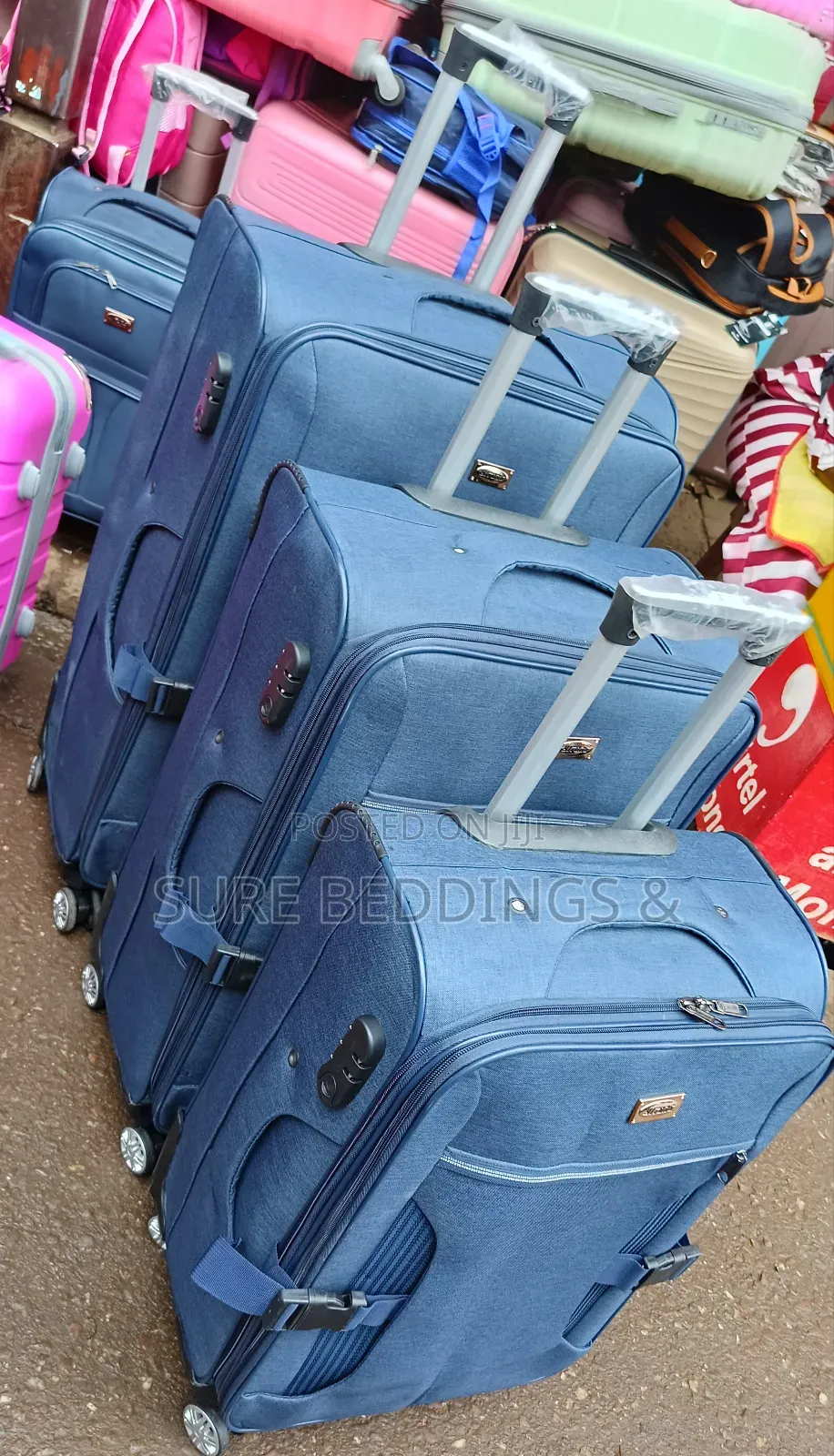Loftus Travel Suitcase