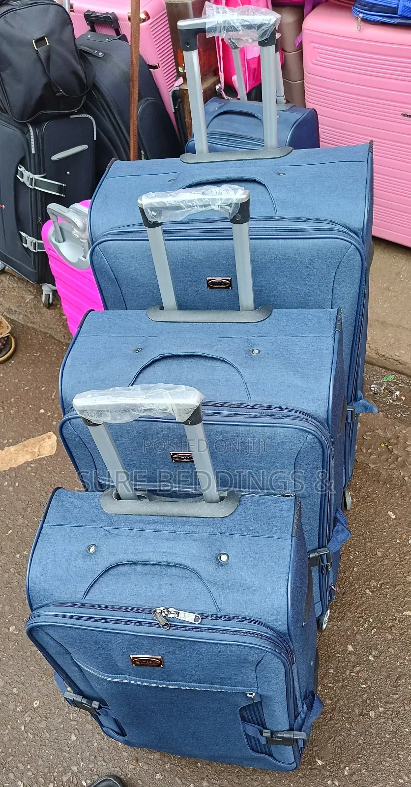 Loftus Travel Suitcase
