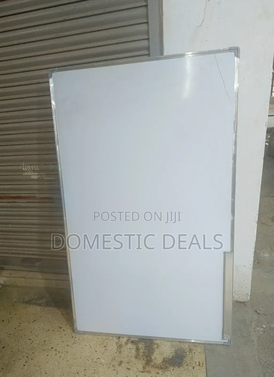 90cmx150cm White Board With Markers and Eraser