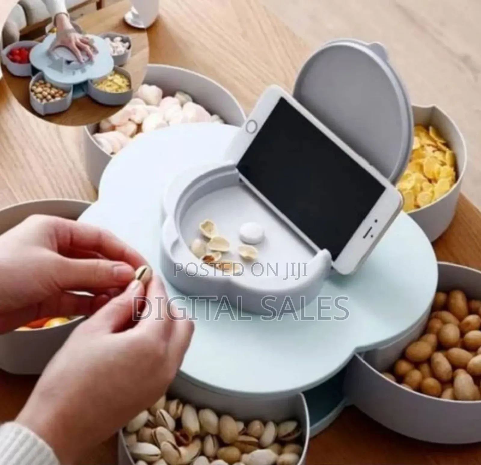 Rotating Snack Box
