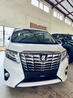 Toyota Alphard 2.5 Petrol AWD 2017 White