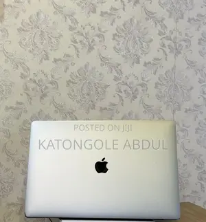 New Laptop Apple MacBook Pro 2019 16GB Intel Core I9 SSD 512GB
