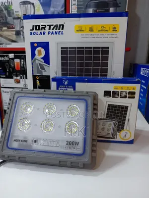 Jortan 200W Solar Flood Lamp.