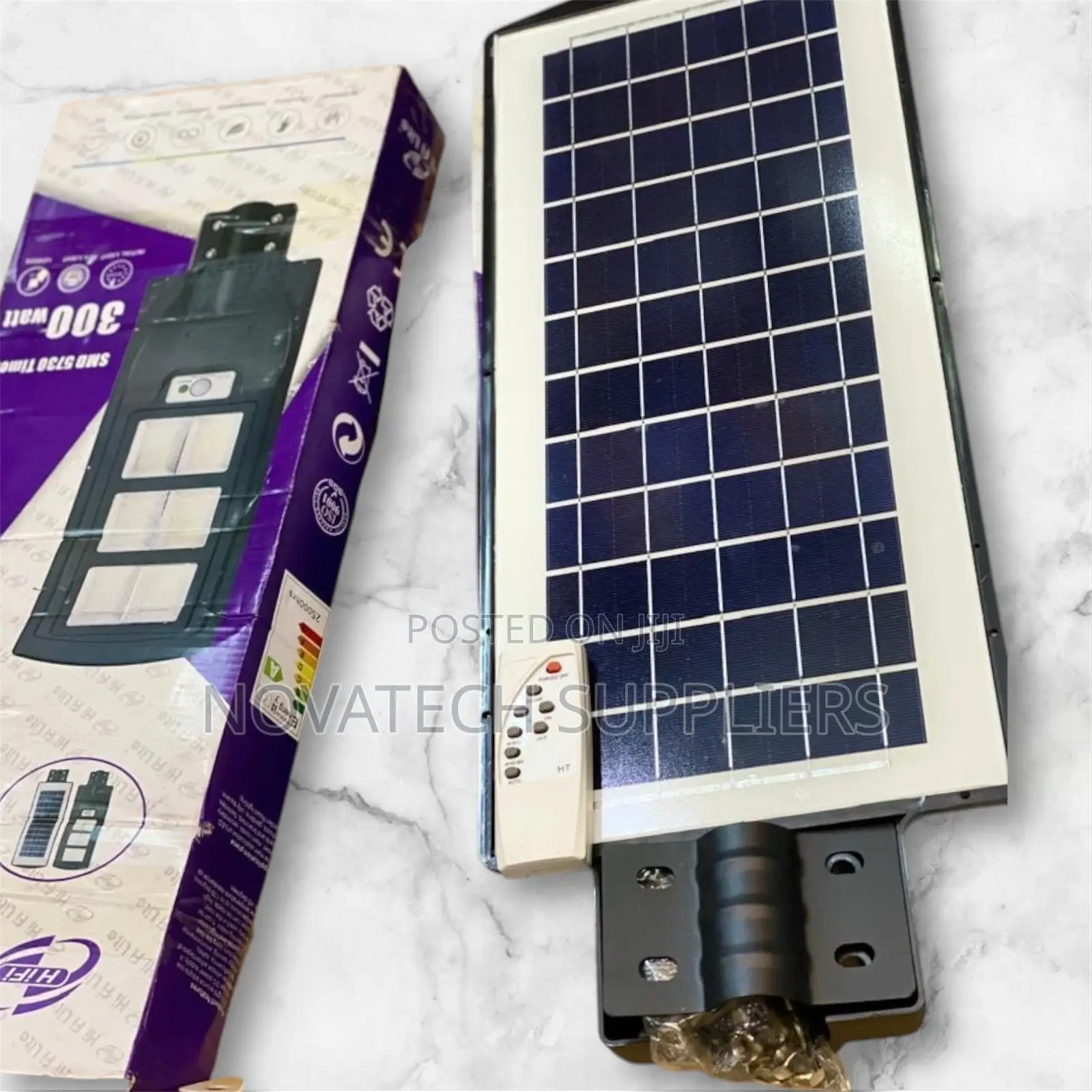 300W Automatic LED Solar Street Lights Quine
