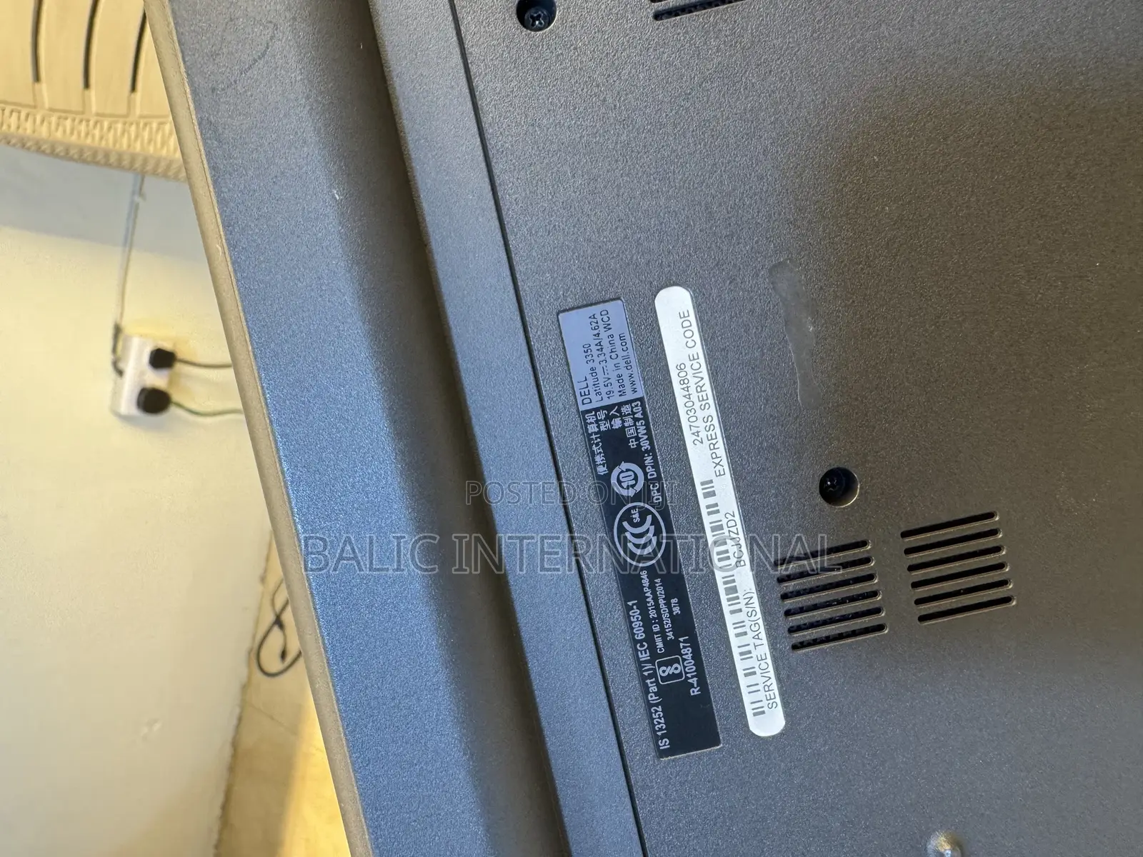 Laptop Dell Latitude 3350 4GB Intel Core I3 HDD 500GB
