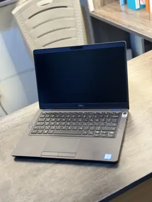 Laptop Dell Latitude 5300 16GB Intel Core I7 SSD 256GB