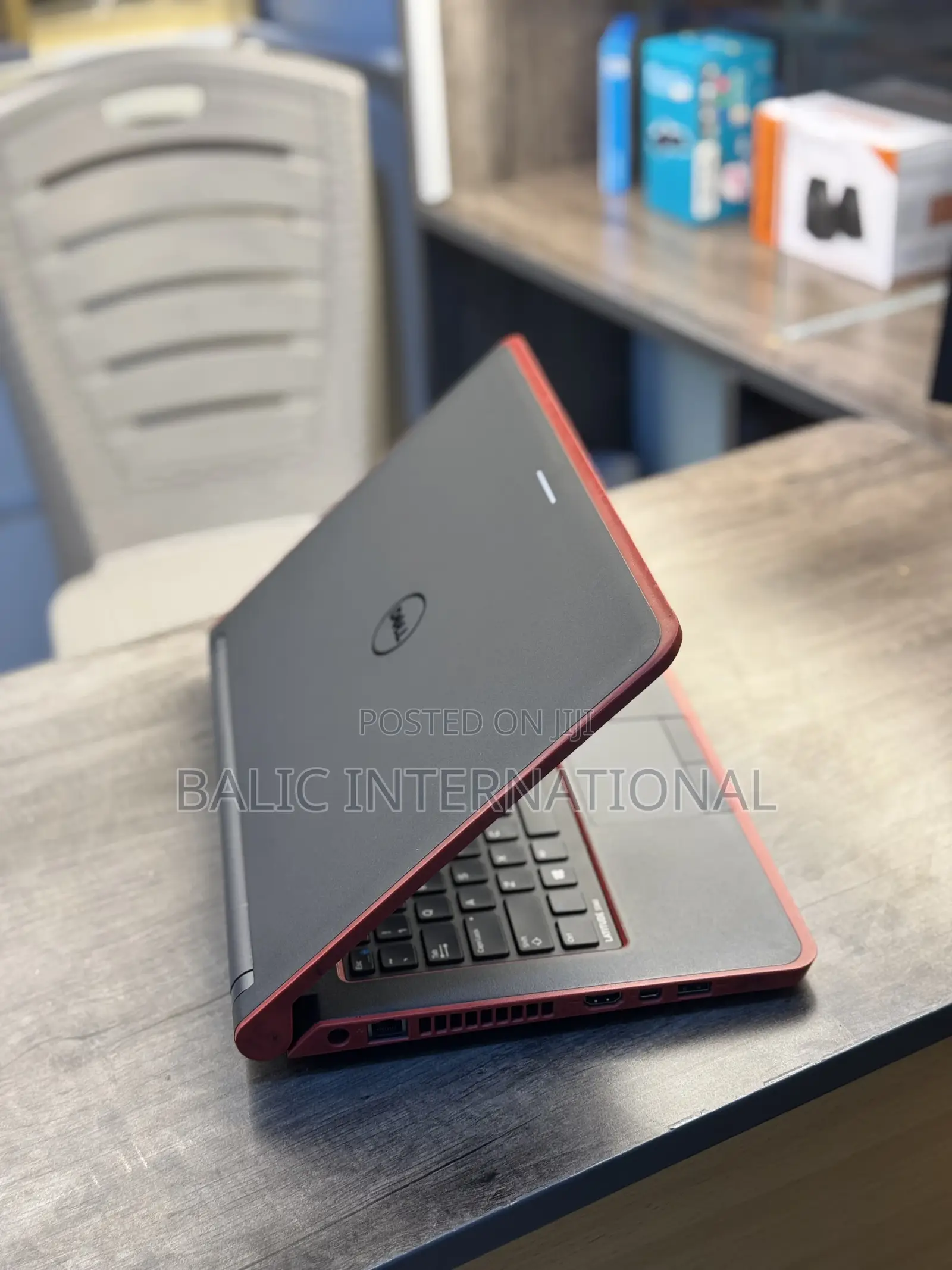 Laptop Dell Latitude 3350 8GB Intel Core I5 HDD 500GB