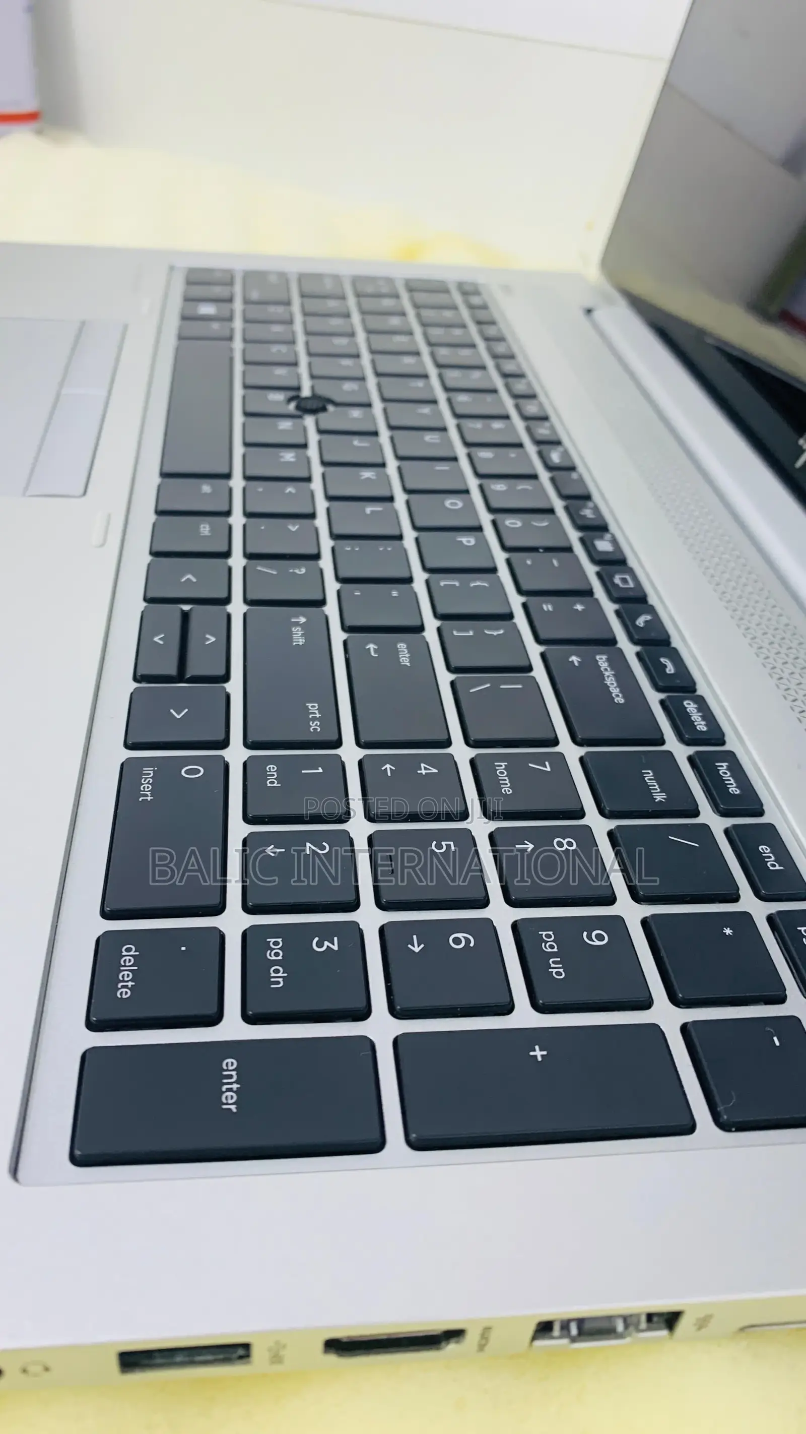 Laptop HP EliteBook 840 G5 8GB Intel Core I5 SSD 256GB