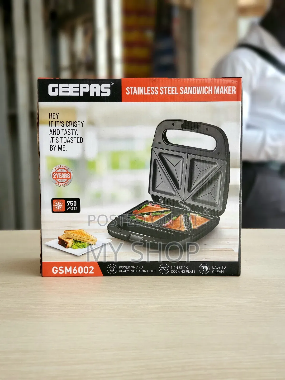 Geepas Sandwich Maker Gsm6002
