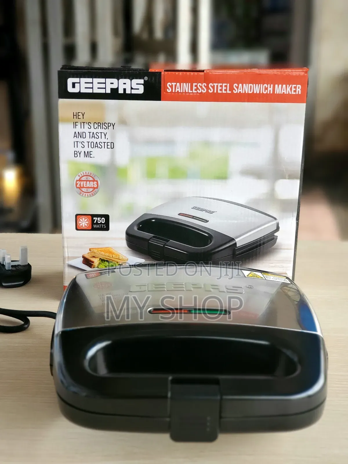 Geepas Sandwich Maker Gsm6002