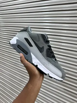 Super Original Nike Sneaker