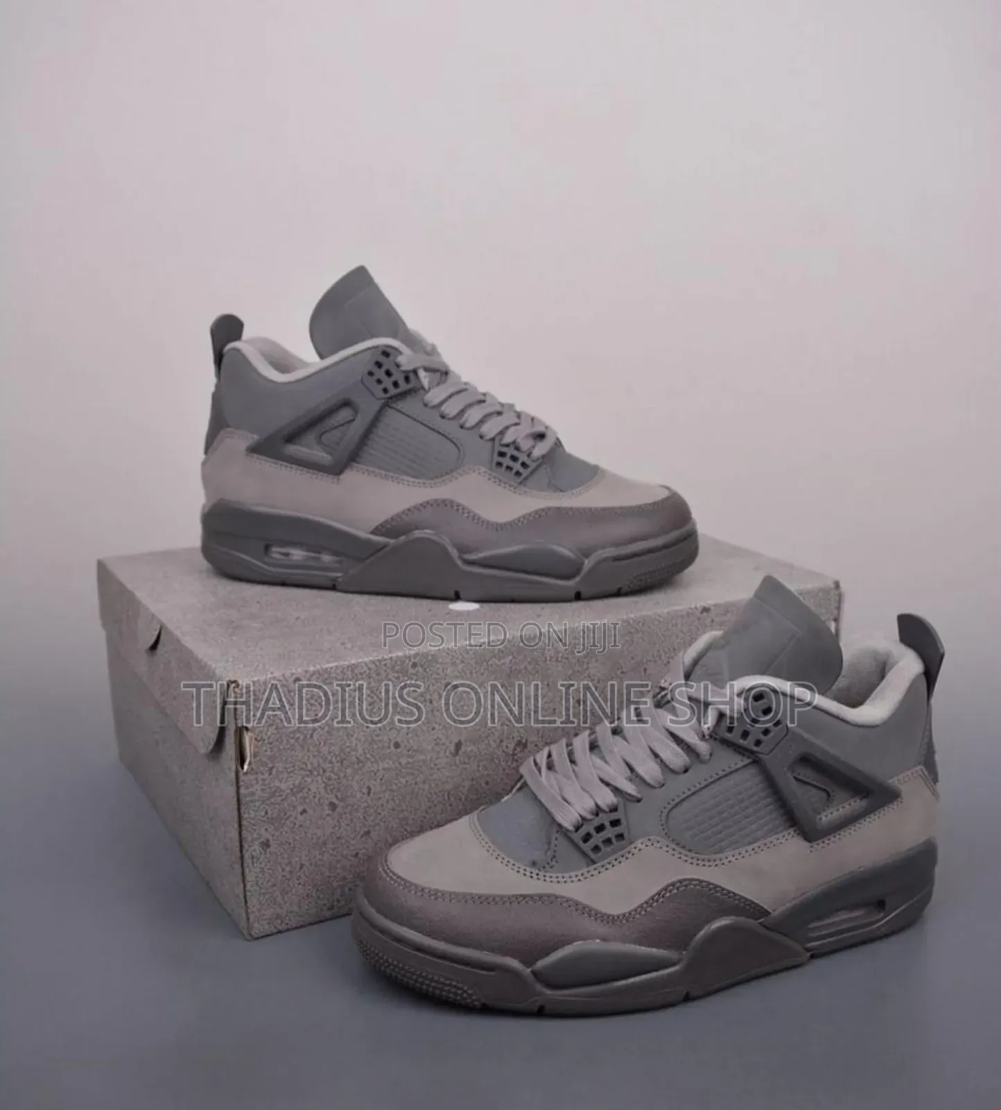 Original Jordan 4 Sneakers