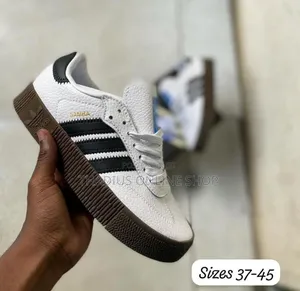 Super Adiddas Original Sneakers