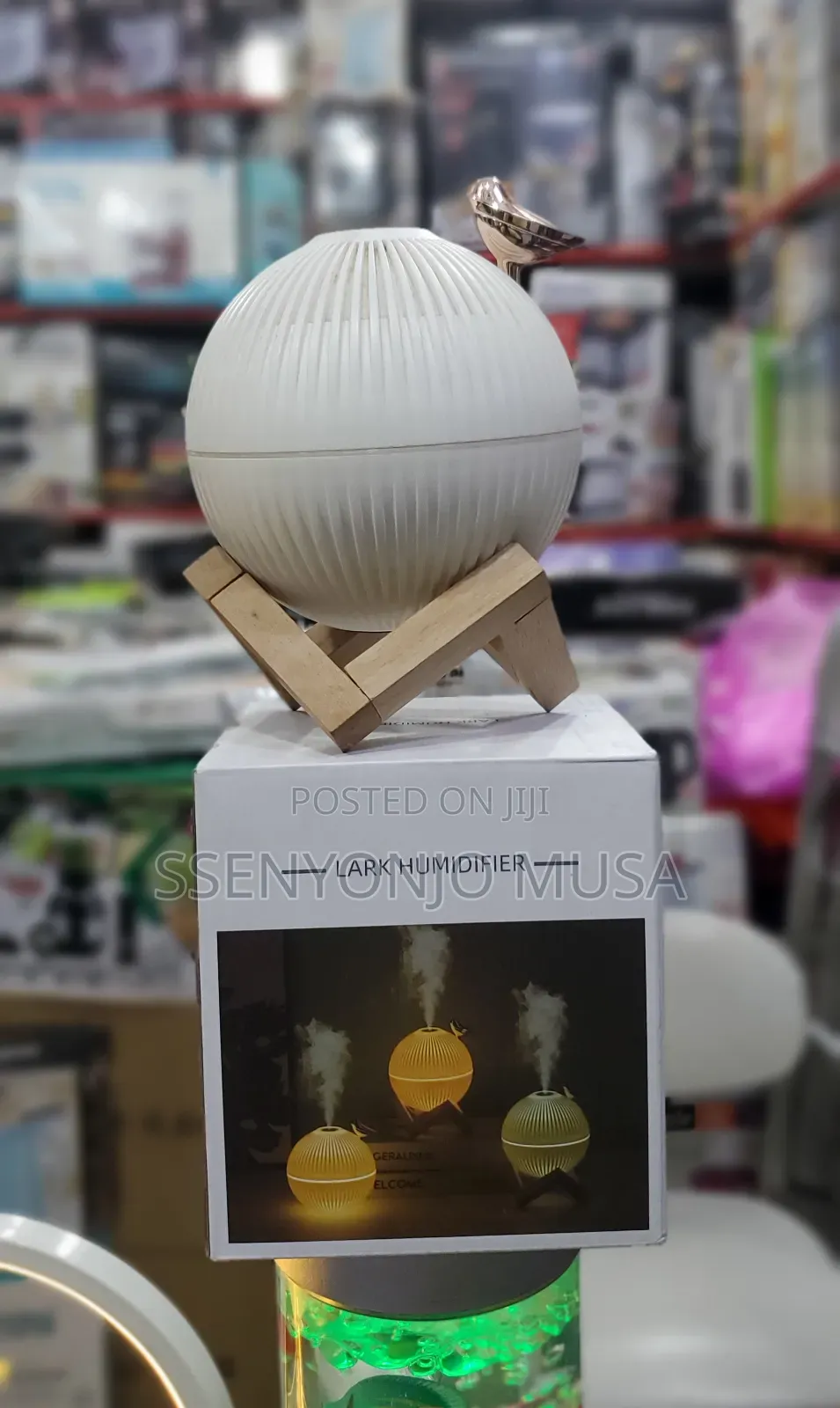 Illuminating Air Humidifier Diffuser |330ml, Modern Design