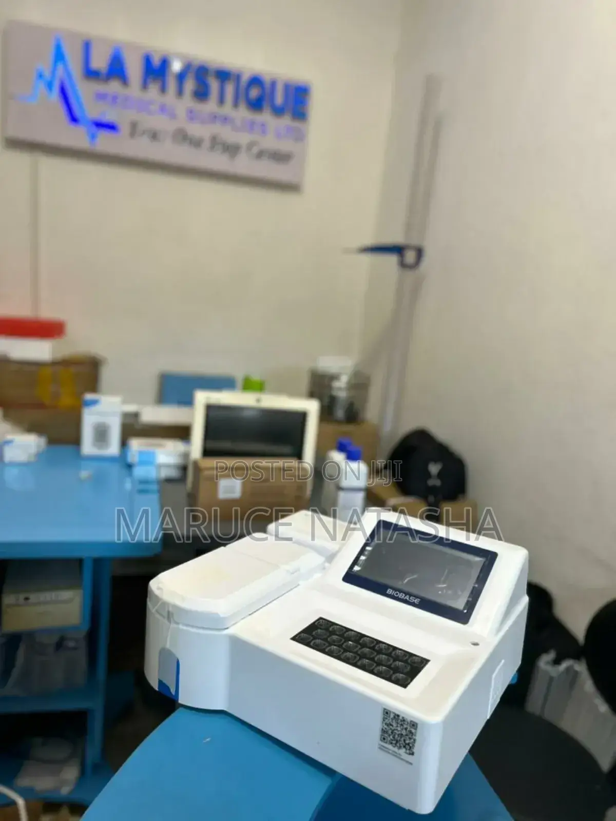 Semi Automated Chemistry Analyzer