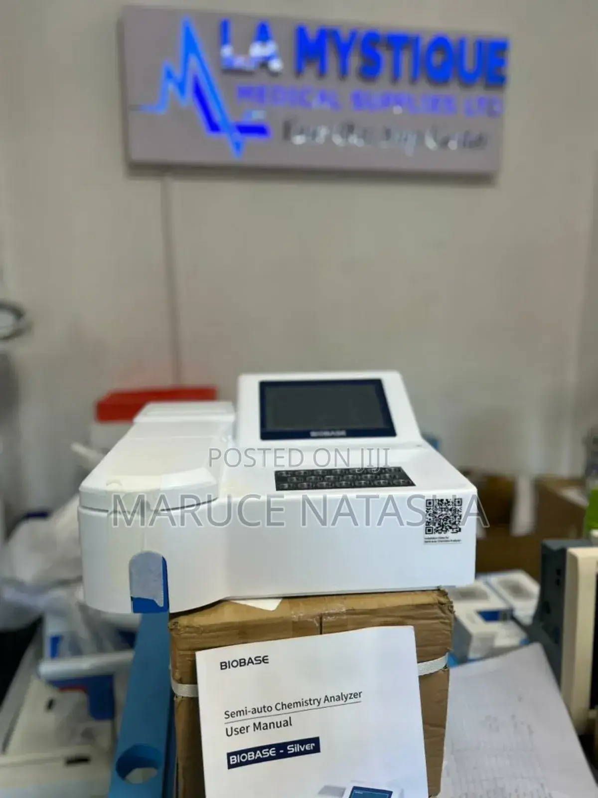 Semi Automated Chemistry Analyzer