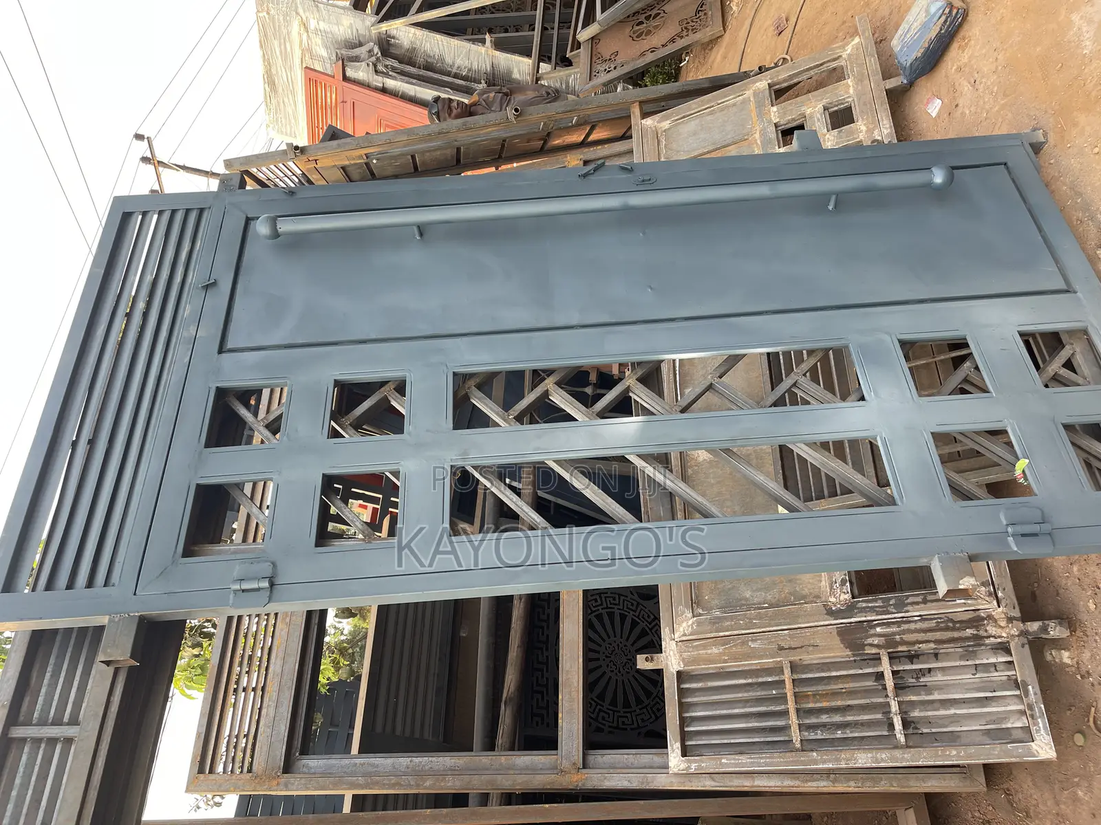 Metalic Sliding Door Without Rover Vents