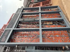Metalic Sliding Door Without Rover Vents
