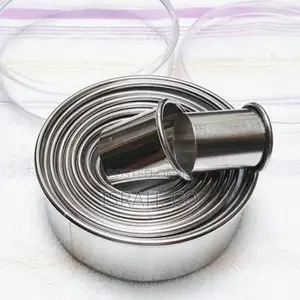 11 Pieces Metal Cookie Cutter Set, Round Stainless Steel