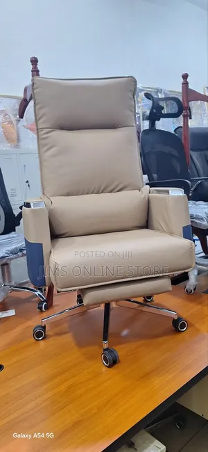 Pure Leather Executive Office Chair With Footrest