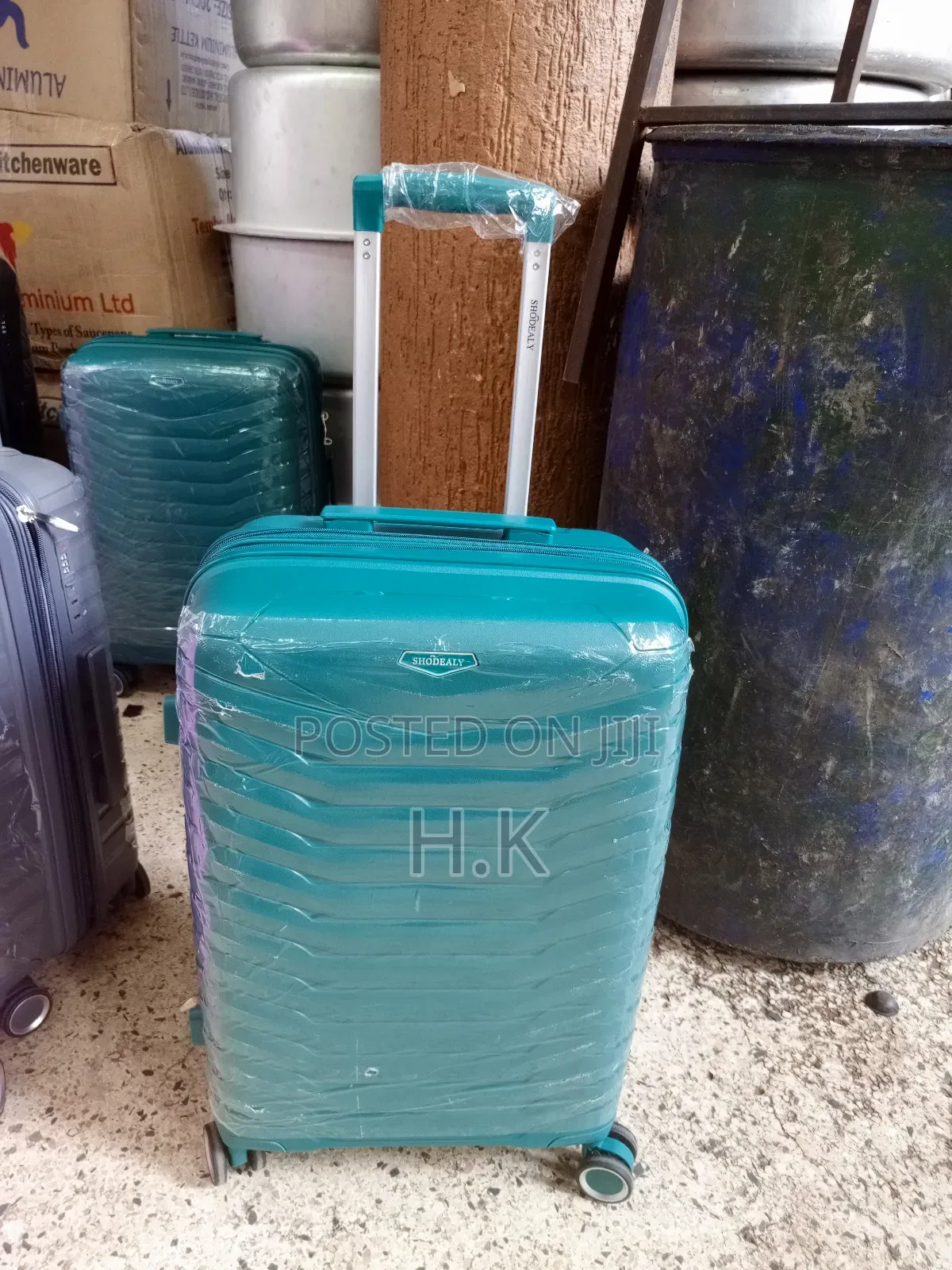 Teal Hard-Shell Suitcase (Four Wheels Retractable Handle).