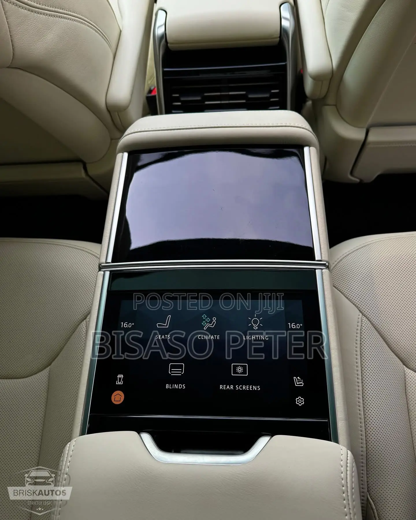 Land Rover Range Rover Vogue 2023 Gray