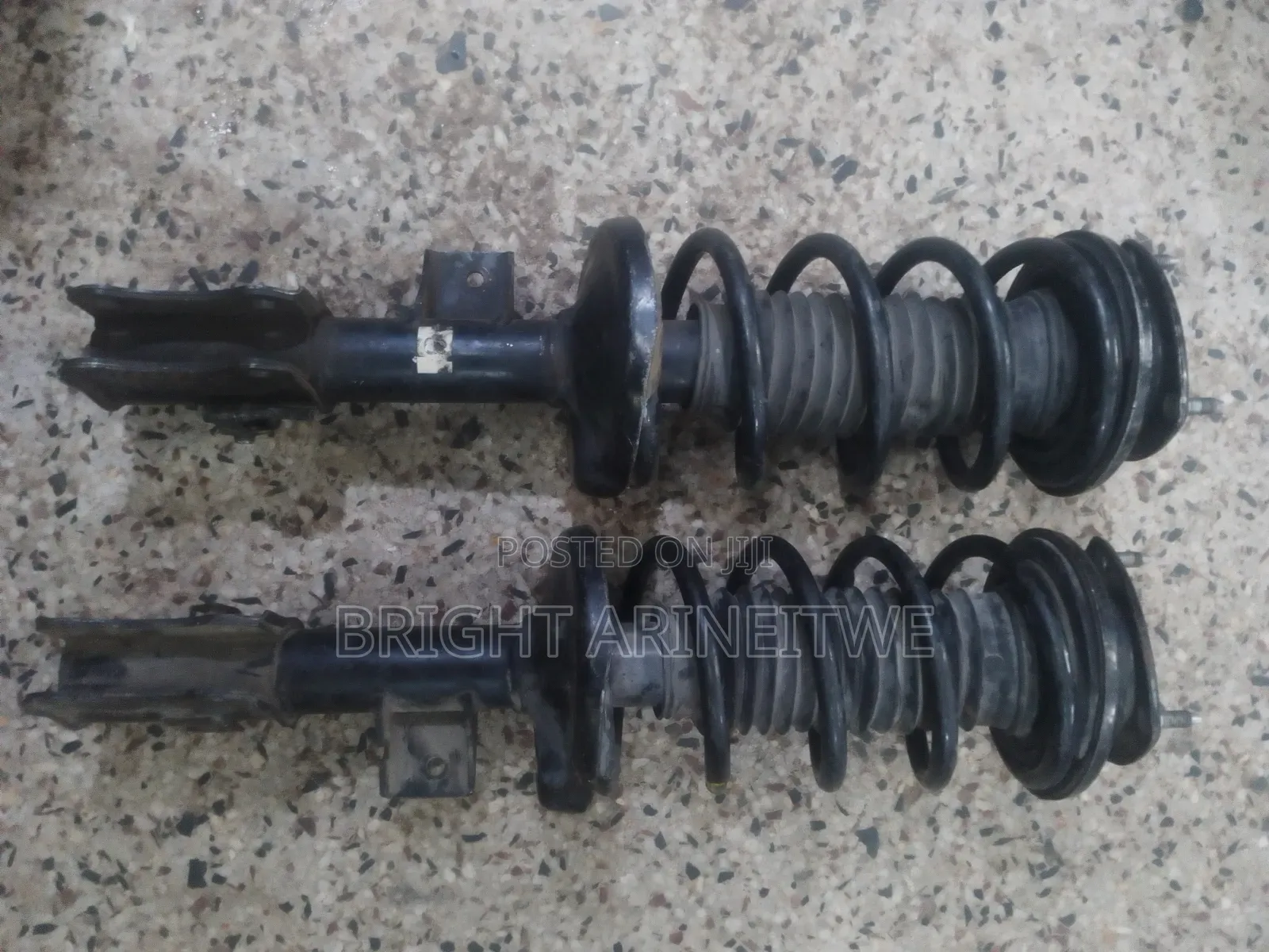 Front Shock Absorbers for Suzuki Escudo