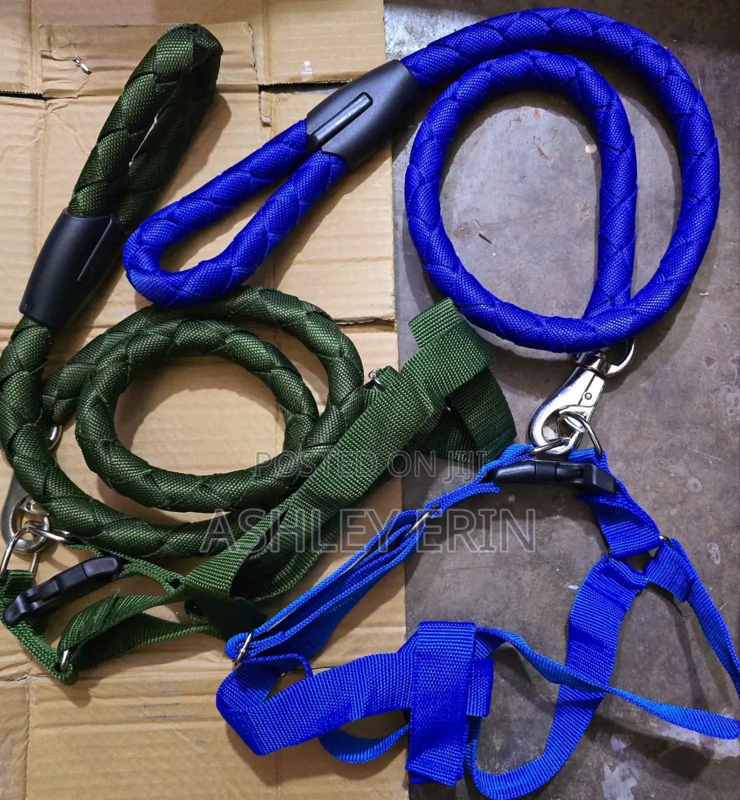 Big Heavy-Duty Leaches With Harness