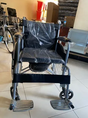 Heavy Duty Wheel Chair With Potty Without Backrest