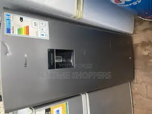 Hisense 229liters/Fridge/Refridgerator/