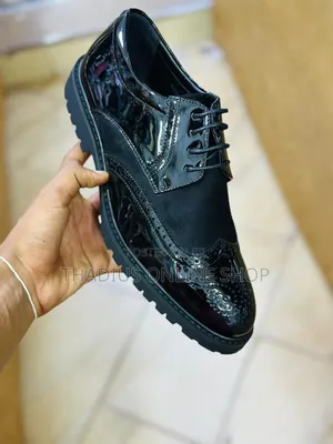 Classic Men's Half Shiny Shoe