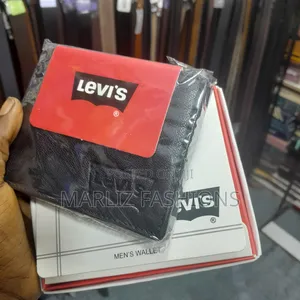 Levis Men's Wallet