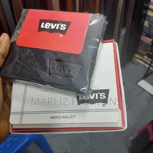 Levis Men's Wallet