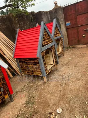 Bweza Nice Dog House