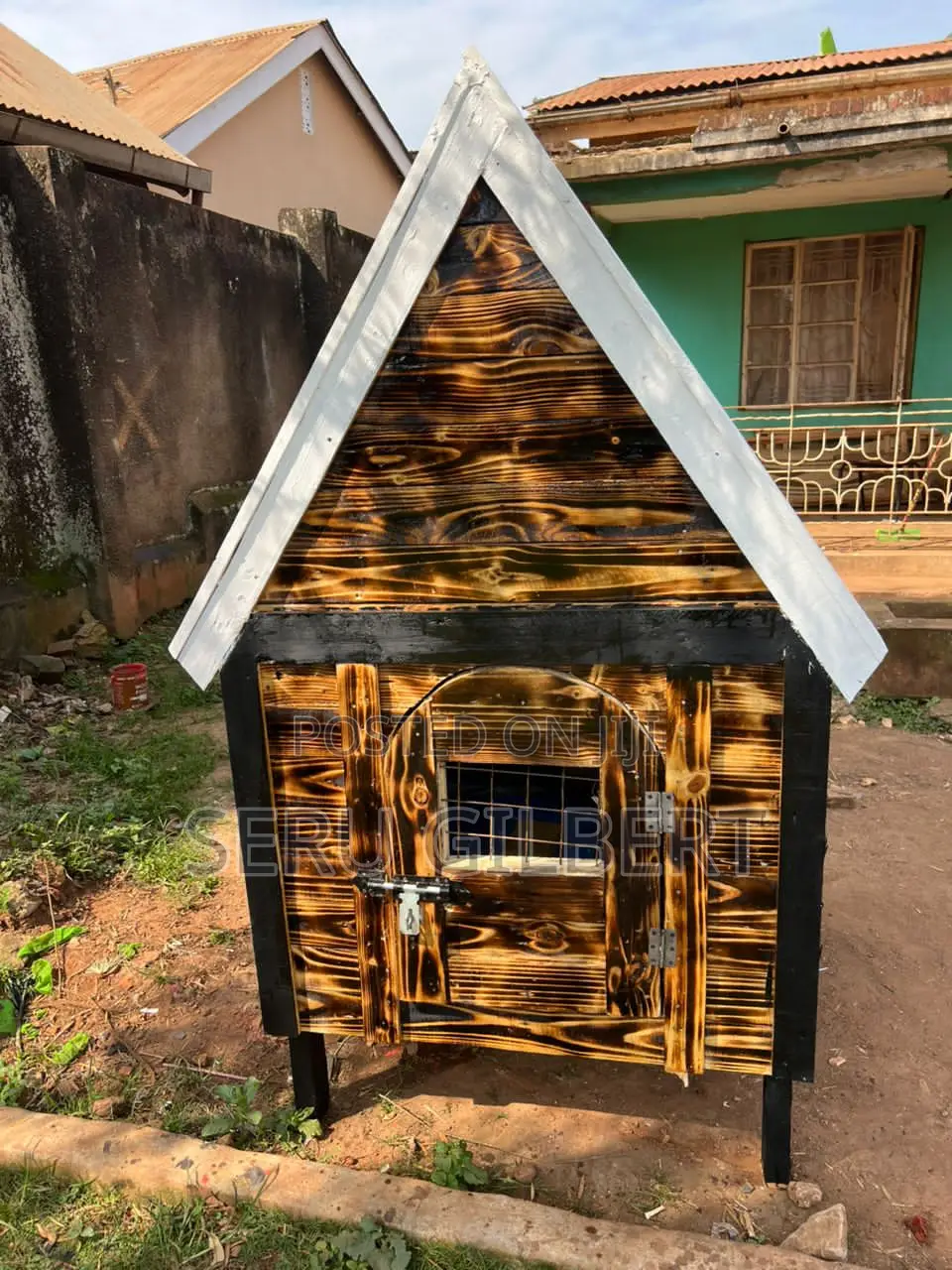 Yesdd Good Nice Dog House