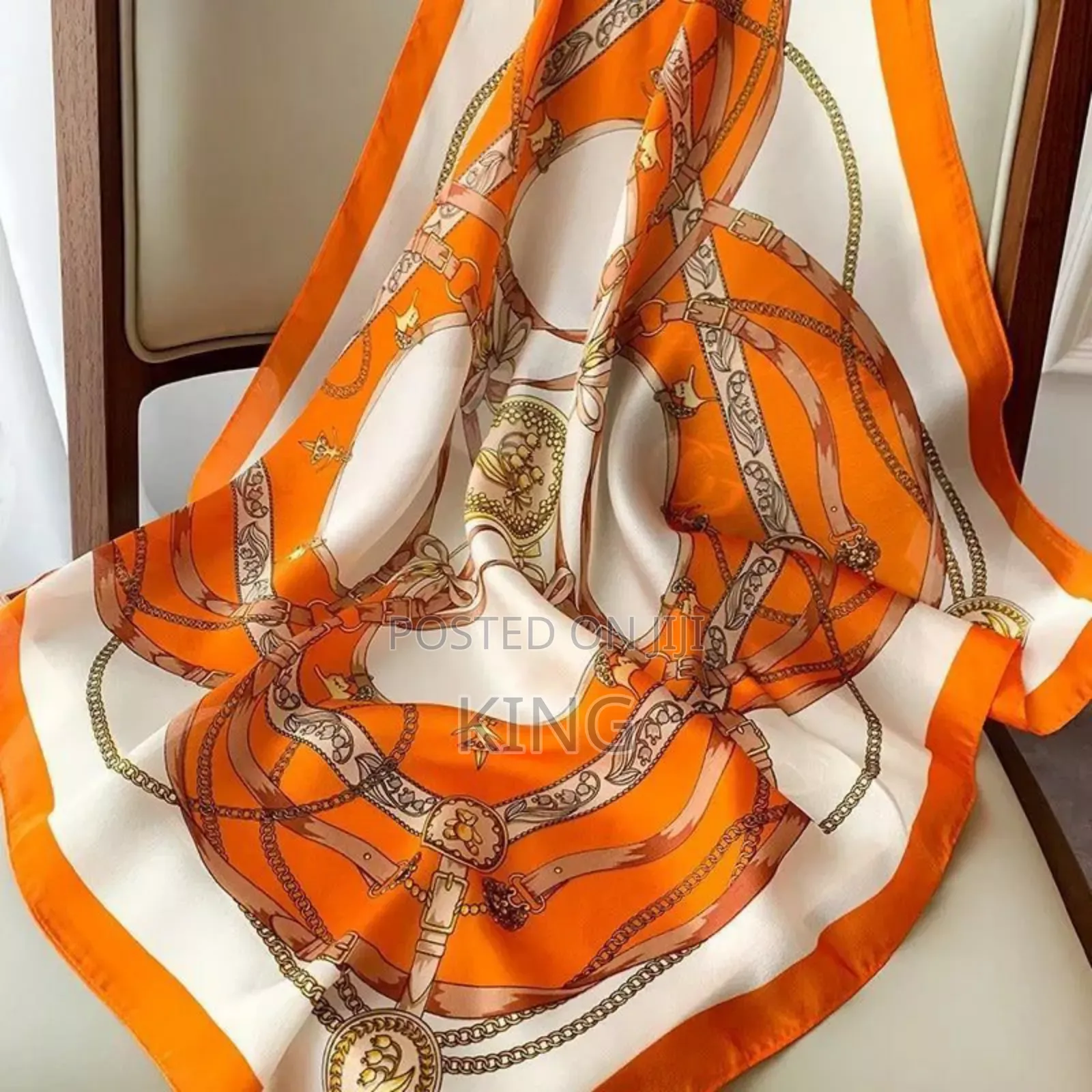 Chant Scarf