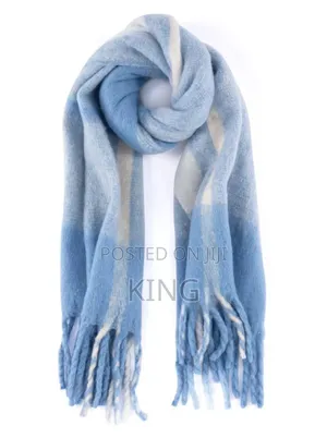 Levi's Scarf