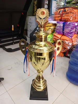 Gold Trophy Original