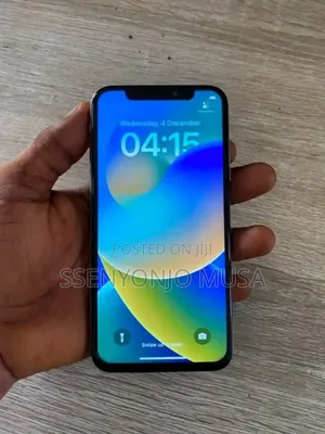 Apple iPhone XS 64 GB White