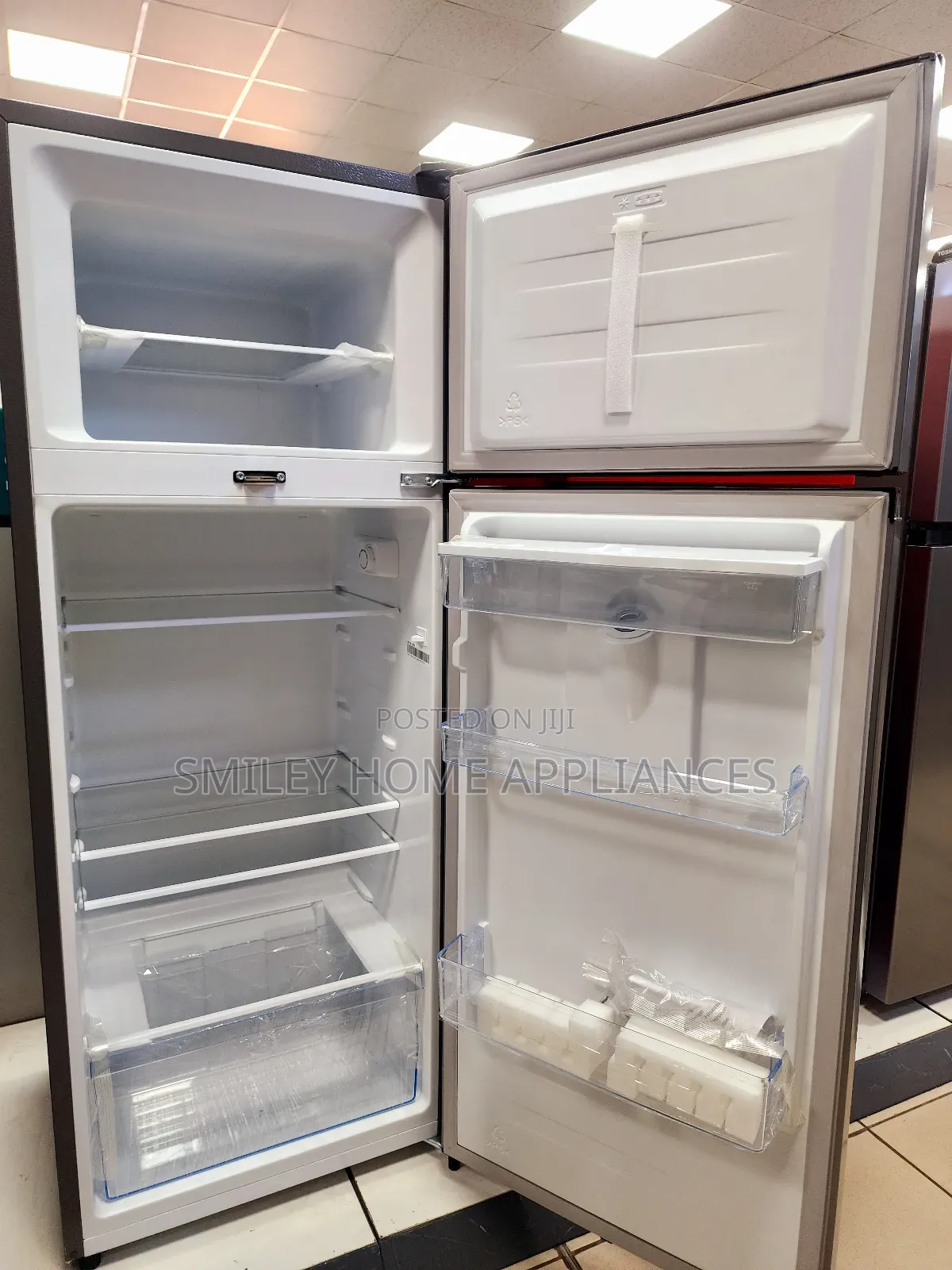 Brand New Hisense 270ltrs Double Door Fridge Silver