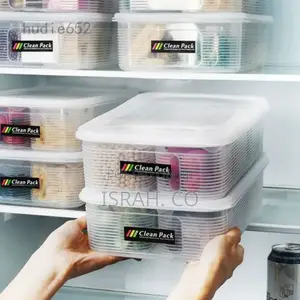 Plastic Food Storage Containers With 6 Removable Tins