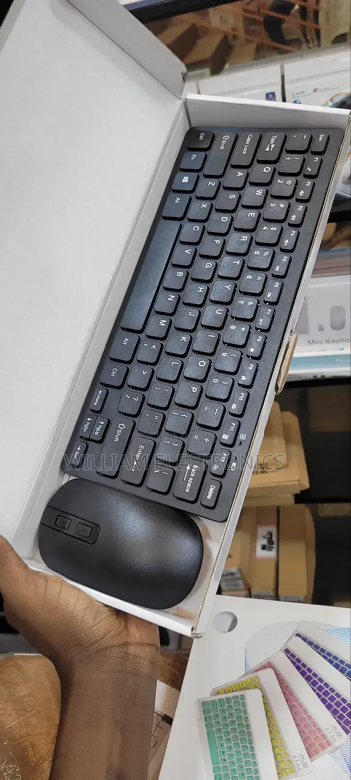 Light Weight Wireless Keyboard/Usb Receiver Keyboard