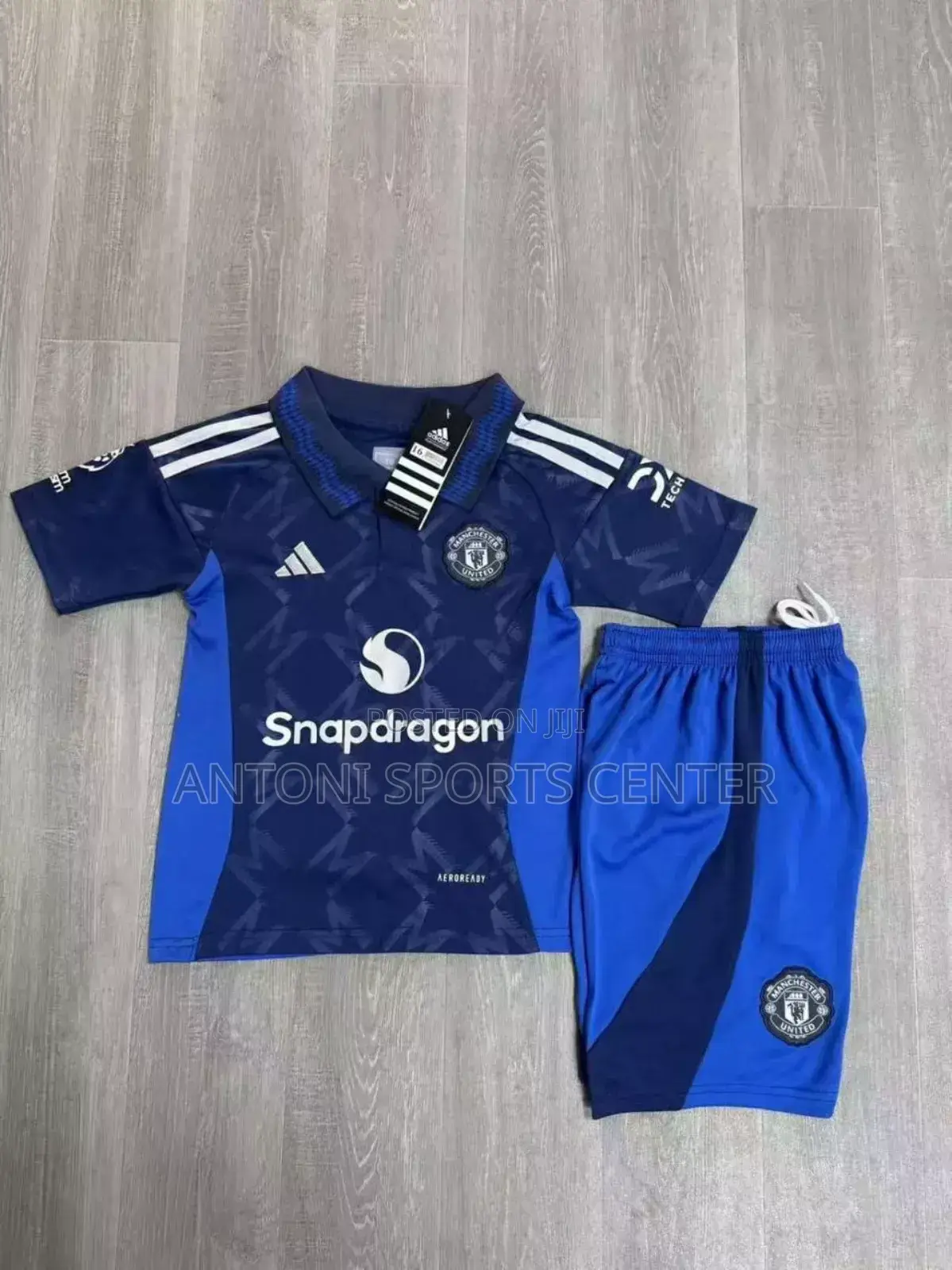 Man U Blue Color
