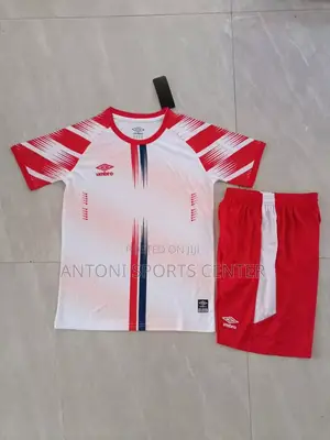 Umbro Plain Red