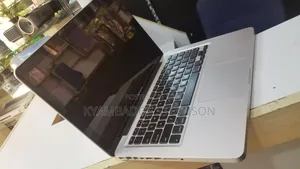 Laptop Apple MacBook Pro 8GB Intel Core I5 SSD 256GB