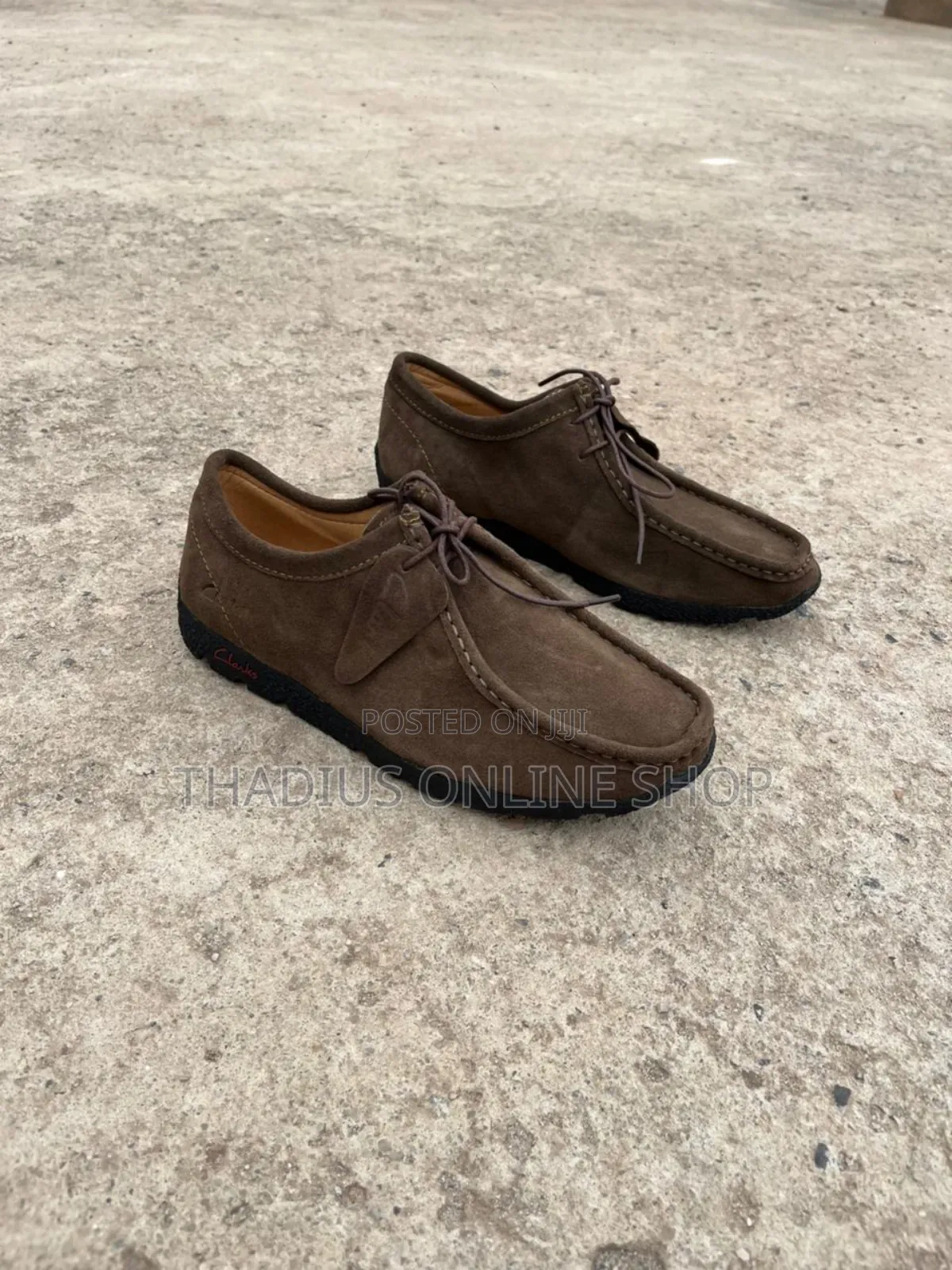 Classic Original Clarks Closed Shoes