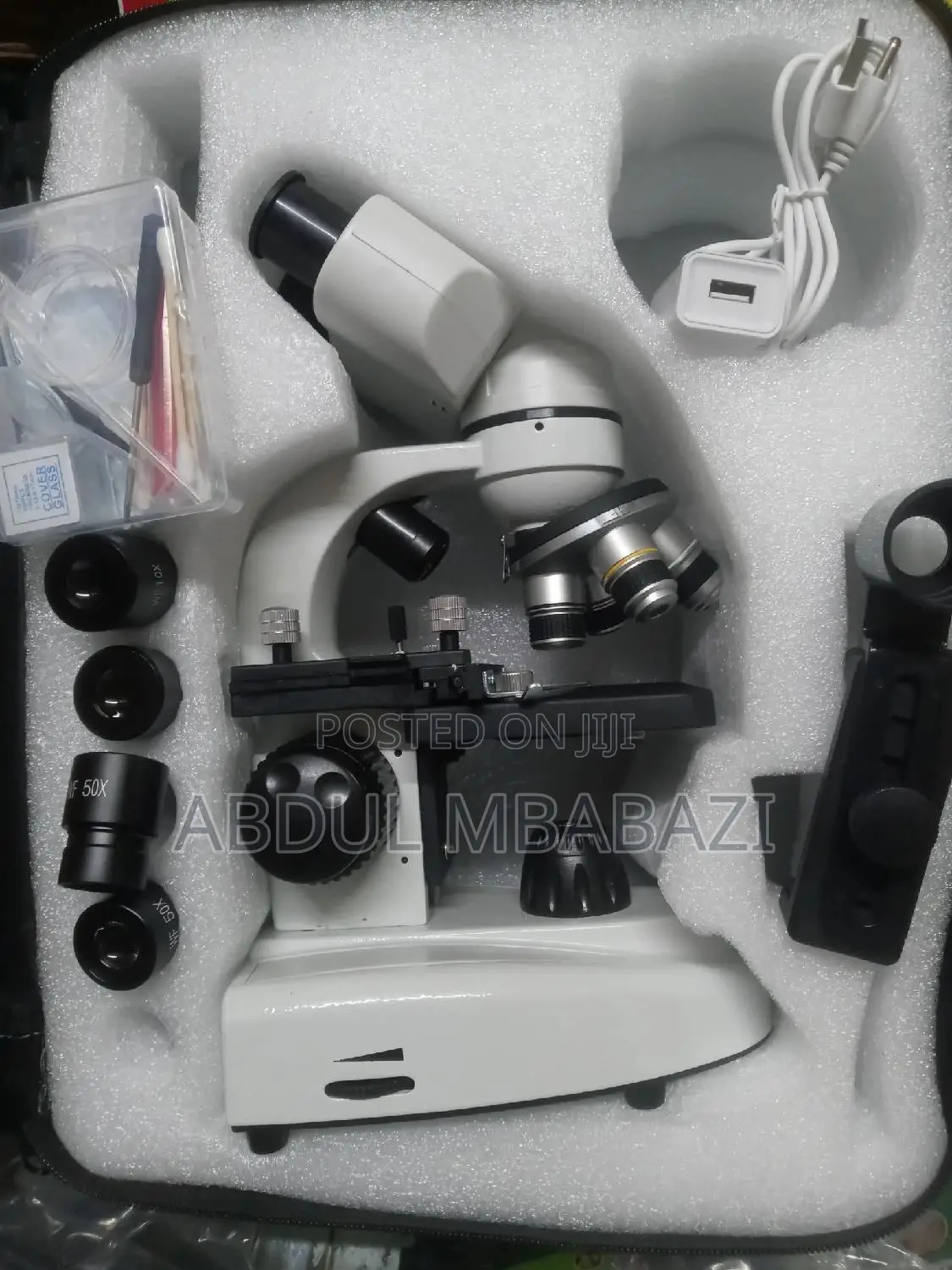 Microscope