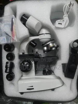 Microscope